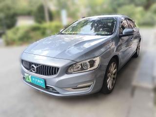 沃尔沃沃尔沃S60插电式混动2018款 S60L E驱混动 T6进取版「上海二手车」「天天拍车」