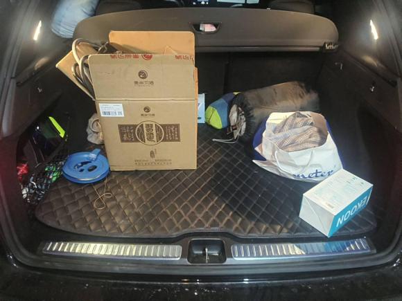 [广州·粤A] 二手奔驰奔驰GLC2020款 改款 GLC 260 L 4MATIC 豪华型