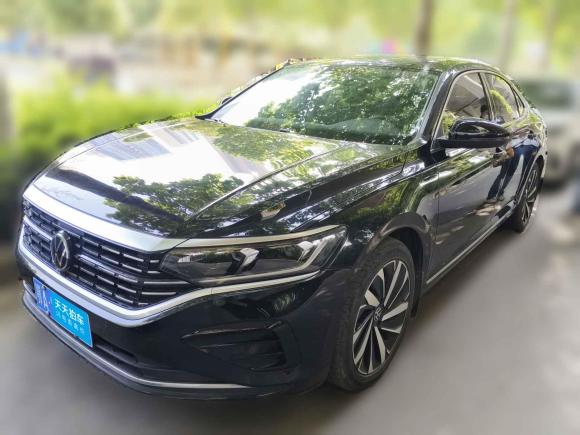 大众帕萨特2023款 330TSI 精英版「武汉二手车」「天天拍车」