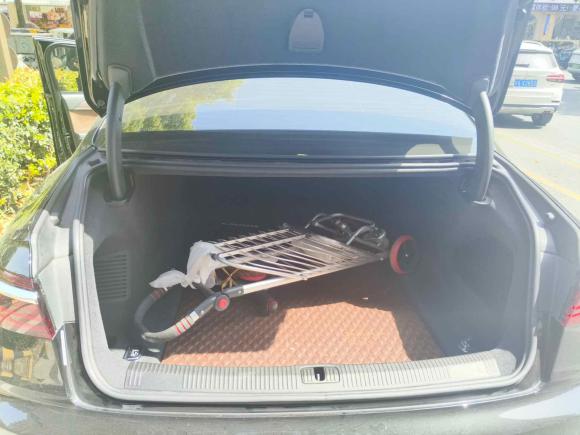 [南京·苏A] 二手奥迪奥迪A82019款 改款 Plus A8L 55 TFSI quattro 尊贵型