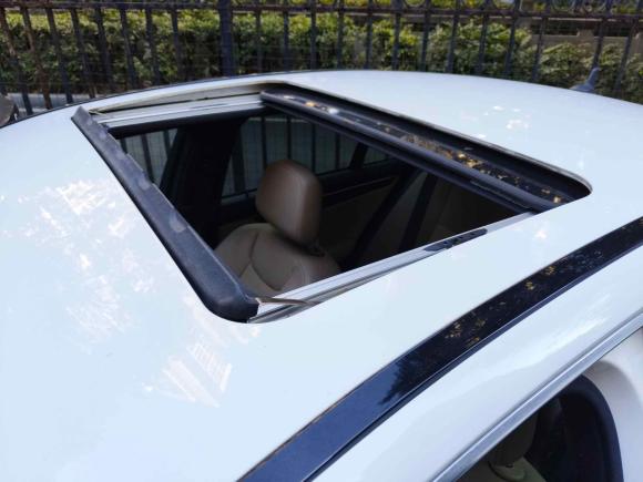 [广州·粤A] 二手奔驰奔驰C级2013款 C 260 时尚型 Grand Edition