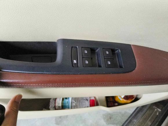 [深圳·粤M] 二手别克别克GL82017款 25S 豪华型 国V