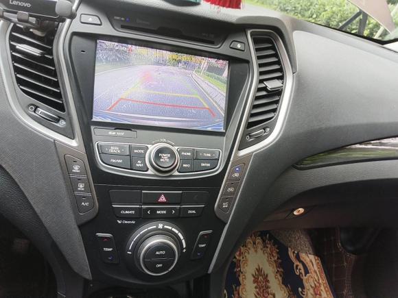 [深圳·粤B] 二手现代胜达2015款 2.0T 自动四驱智能型 7座