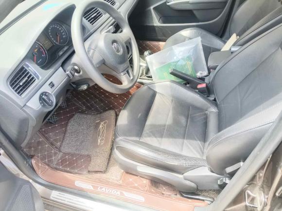 [上海·沪C] 二手大众朗行2013款 1.6L 手动舒适型