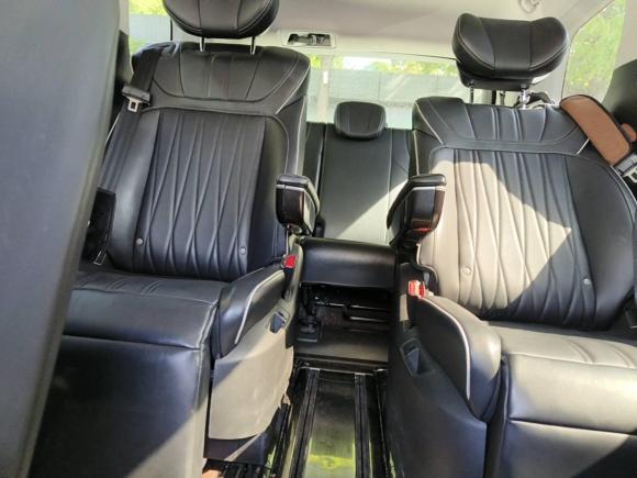 [上海·沪B] 二手荣威荣威iMAX82021款 400TGI Supreme系列陆尊版