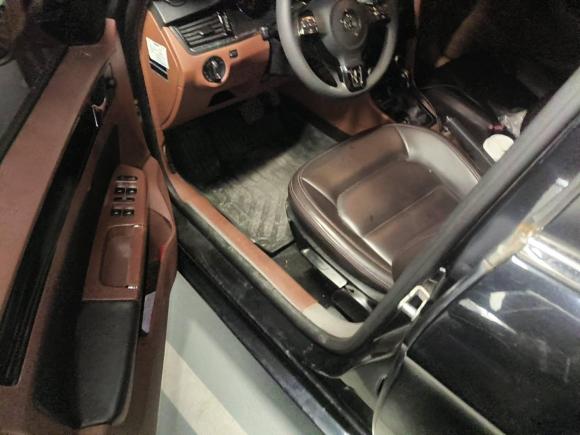 [南京·苏A] 二手大众宝来2013款 1.6L 自动时尚型