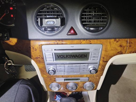 [成都·川A] 二手大众朗逸2008款 1.6L 自动品轩版