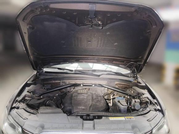 [南昌·赣A] 二手奥迪奥迪Q52016款 40 TFSI 技术型