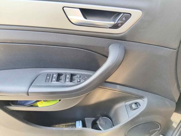 [南京·苏A] 二手观致观致52018款 1.6T 自动尊贵型