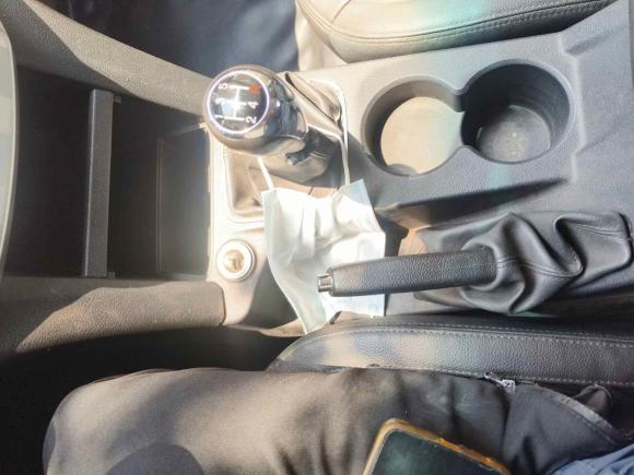 [上海·沪C] 二手江铃宝典2020款 2.5T柴油两驱舒享版标轴JX4D25A6L