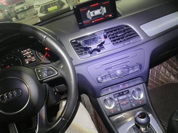 [上海·苏A] 二手奥迪奥迪Q32015款 35 TFSI 舒适型