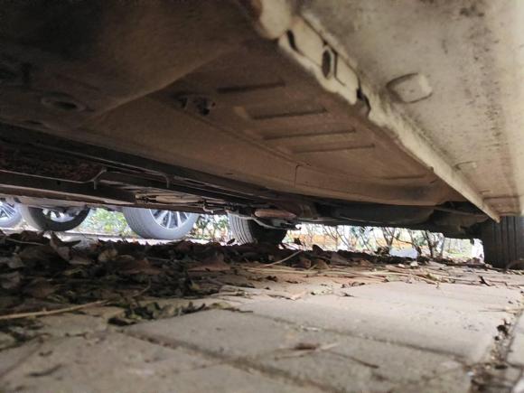 [武汉·鄂A] 二手雪铁龙爱丽舍2016款 1.6L 手动时尚型