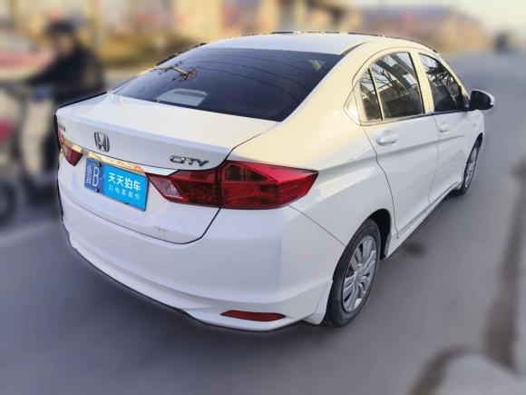 [青岛·鲁B] 二手本田锋范2015款 1.5L 手动舒适版