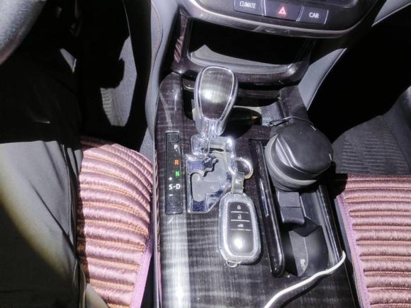 [苏州·苏A] 二手丰田皇冠2015款 2.5L 智享版