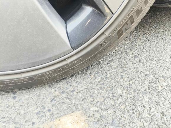 [上海·沪B] 二手特斯拉Model 32021款 标准续航后驱升级版