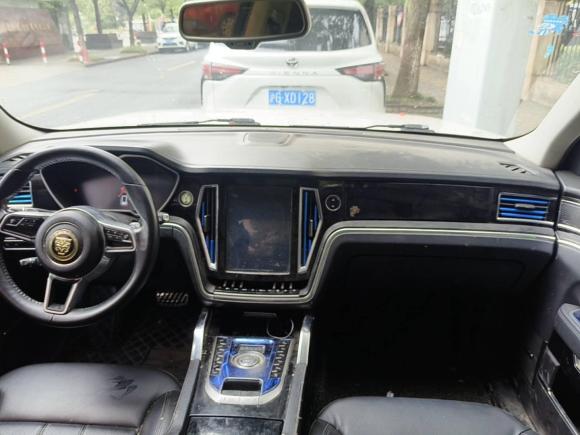 [上海·苏N] 二手众泰众泰T8002018款 2.0T 自动尊贵智联型 7座