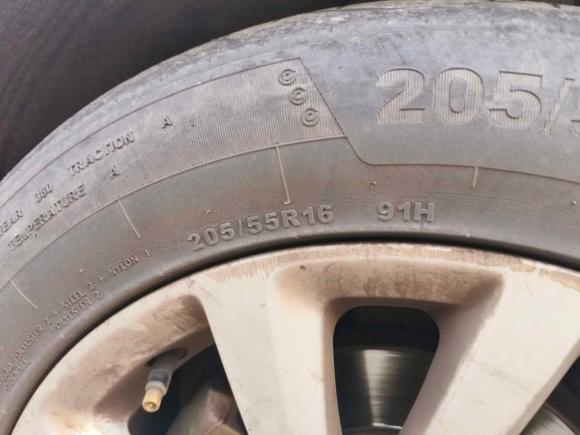 [上海·沪C] 二手别克威朗2018款 三厢 15S 自动领先型