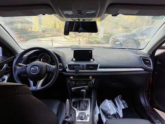 [上海·苏F] 二手马自达马自达3 昂克赛拉2016款 三厢 2.0L 自动旗舰型