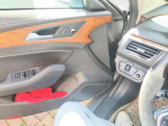 [合肥·皖A] 二手红旗红旗H52018款 30TD 智联享动版