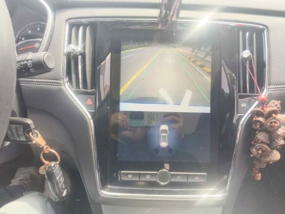 [苏州·苏E] 二手荣威荣威RX52016款 20T 两驱手动互联网智惠版