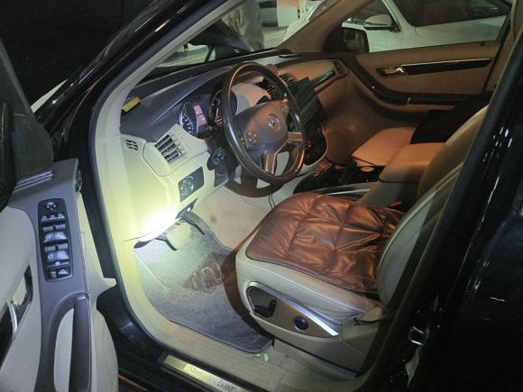 [广州·粤C] 二手奔驰奔驰R级2014款 R 320 4MATIC 豪华型