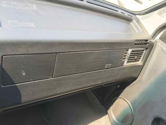 [常州·苏D] 二手依维柯依维柯得意2022款 2.5T A37 M1客车 5-9座长轴中顶双胎手动门