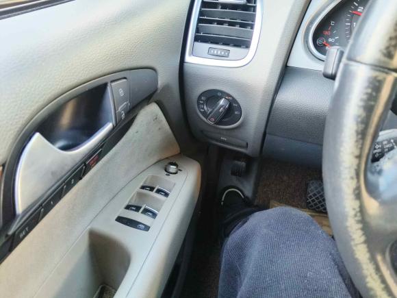 [上海·沪D] 二手奥迪奥迪Q72012款 3.0 TFSI 技术型(200kW)