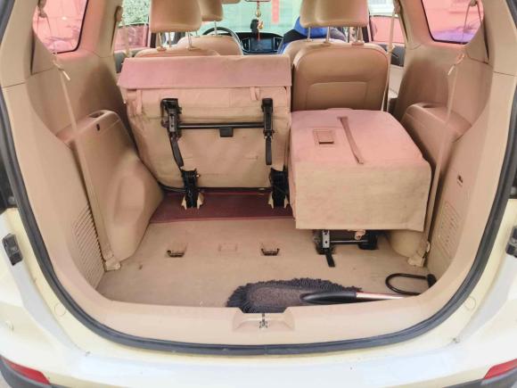 [上海·皖A] 二手宝骏宝骏7302016款 1.5L 手动舒适型 7座 国V