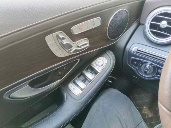 [上海·沪G] 二手奔驰奔驰GLC2020款 GLC 300 L 4MATIC 动感型