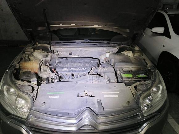 [常州·苏D] 二手雪铁龙雪铁龙C52014款 2.0L 自动尊享型