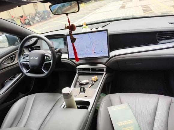[南通·苏F] 二手比亚迪海豹2024款 荣耀版 DM-i 1.5L 121km 豪华型