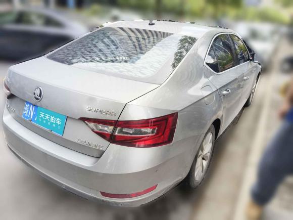 [上海·皖N] 二手斯柯达速派2016款 TSI280 DSG创行版