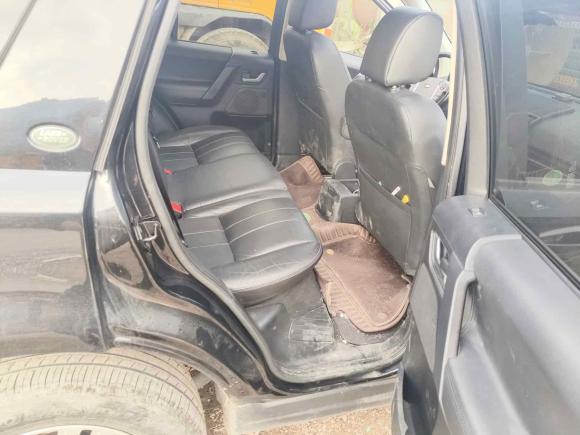 [广州·粤A] 二手路虎神行者22013款 2.2T SD4 SE柴油版