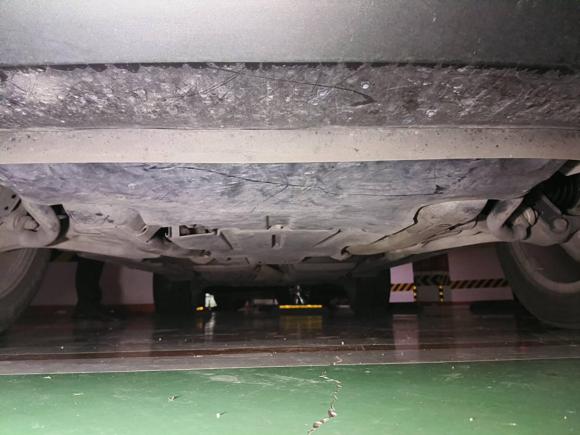 [成都·川G] 二手大众途锐2011款 3.0TSI Hybrid