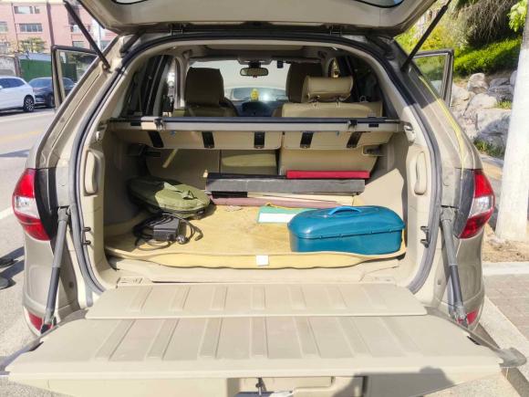 [济南·鲁A] 二手雷诺科雷傲2012款 2.5L 两驱舒适导航版