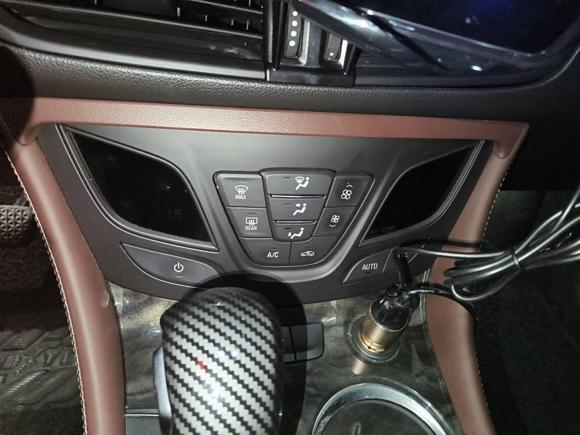 [苏州·苏E] 二手别克昂科威Plus2014款 28T 四驱豪华型