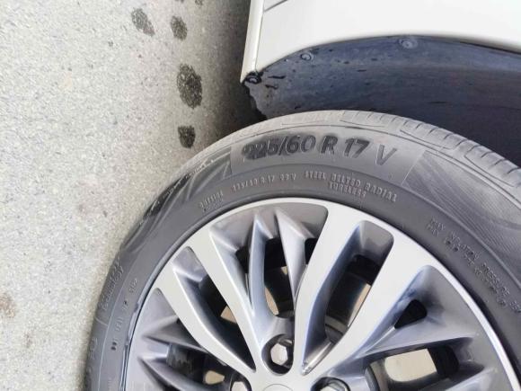 [成都·川G] 二手别克别克GL82023款 ES陆尊 舒适型