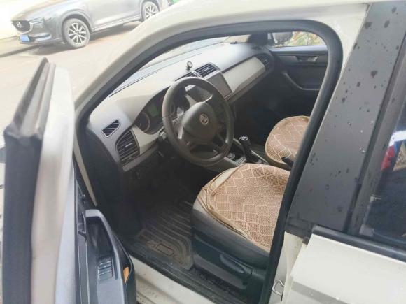 [上海·沪C] 二手斯柯达晶锐2017款 1.4L 自动车享版