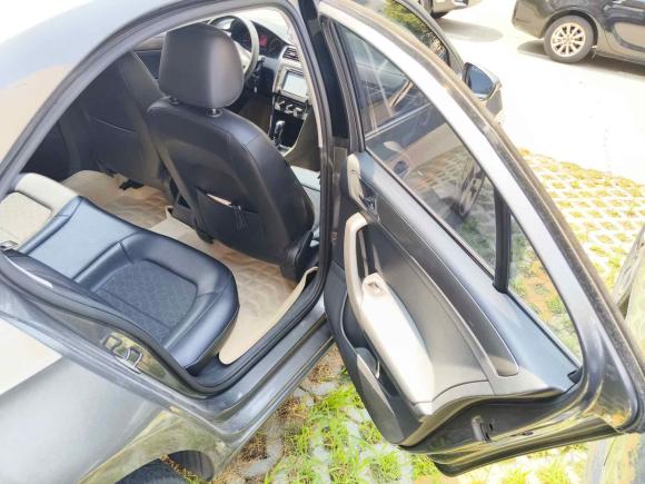 [南京·苏A] 二手大众桑塔纳2013款 1.6L 自动舒适版