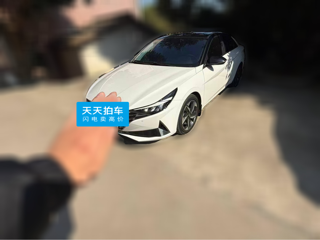 [广州·粤S] 现代伊兰特2022款 1.5L CVT LUX尊贵版