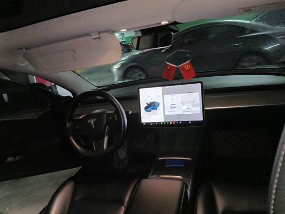 [青岛·鲁B] 二手特斯拉Model 32022款 后轮驱动版