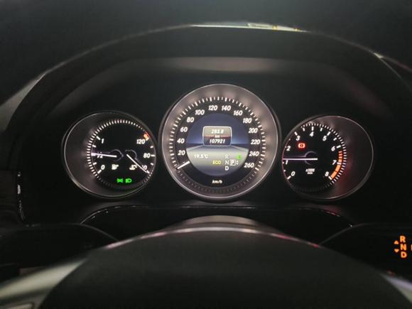 [成都·川A] 二手奔驰奔驰E级2014款 E 260 L 豪华型