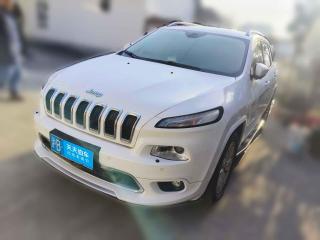 Jeep自由光2017款 2.4L 优越版「上海二手车」「天天拍车」