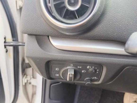 [温州·浙C] 二手奥迪奥迪A32016款 Limousine 35 TFSI 进取型