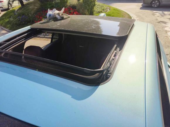 [南通·苏F] 二手红旗红旗H52023款 1.5T DCT智联旗韵版