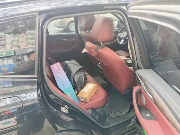 [无锡·苏B] 二手宝马宝马X32022款 xDrive30i 领先型 M曜夜套装