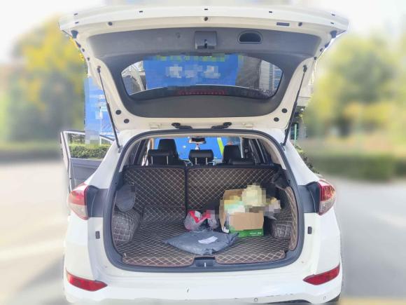 [武汉·鄂A] 二手现代途胜2018款 1.6T 双离合两驱15周年特别版