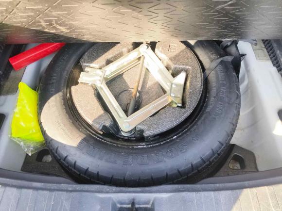 [南京·苏A] 二手丰田威兰达2022款 2.0L CVT两驱豪华版