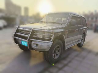 猎豹汽车黑金刚2009款 2.4L 手动四驱