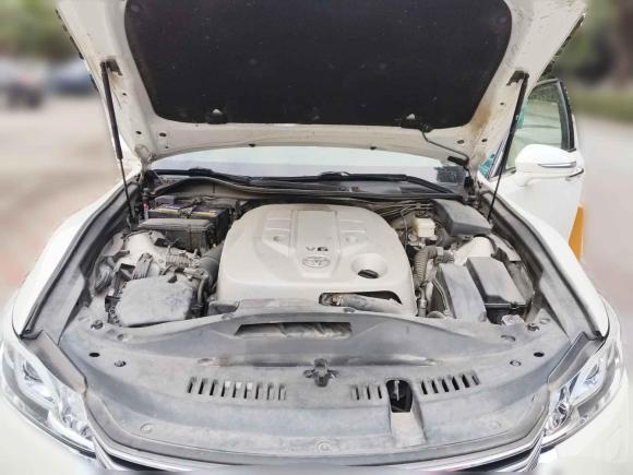 [武汉·鄂A] 二手丰田皇冠2015款 2.5L 智享版